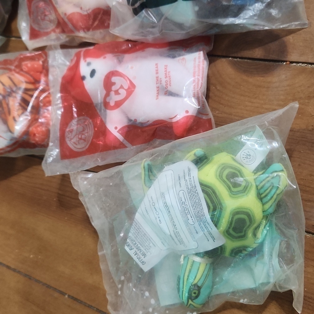 Vintage Happy Meal Toys- 20 Pieces - Picture 6 of 11